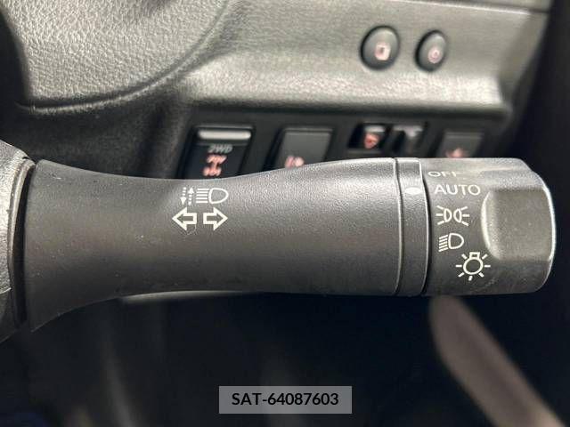 Nissan NOTE 2020-03 243068-6