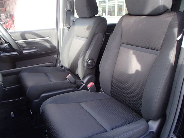 Honda e 2020-03 194751-9
