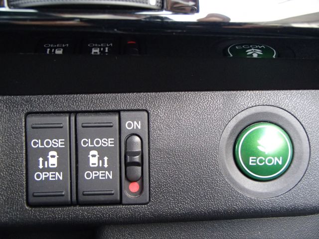 Honda e 2020-03 194751-17