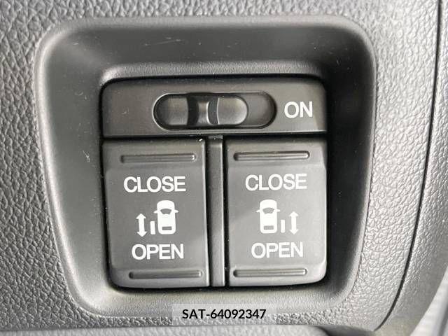 Honda N BOX CUSTOM 2016-12 222059-3