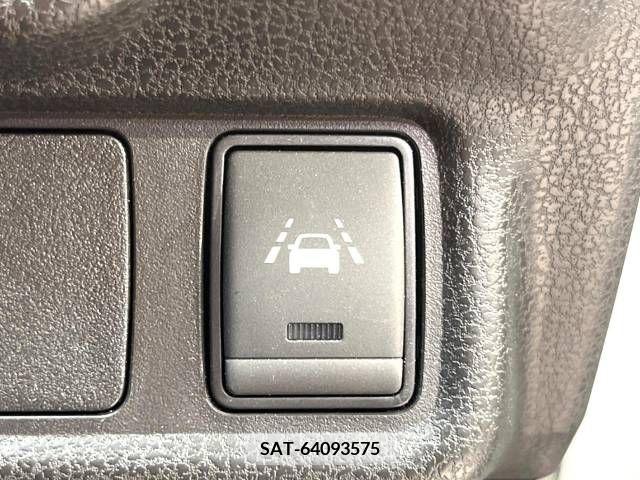 Nissan NOTE 2017-09 230033-6