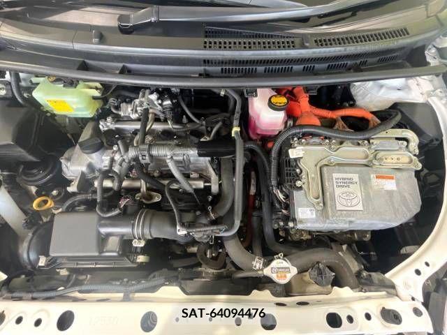 Toyota AQUA 2015-06 254949-18