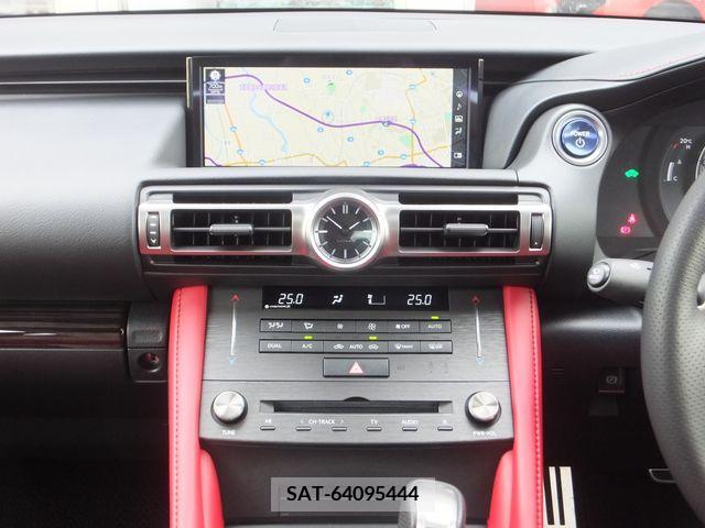 Lexus RC 2022-06 275790-19
