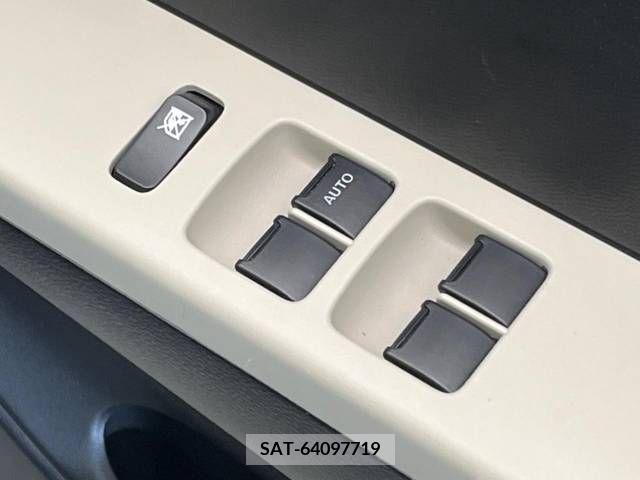 Suzuki ALTO 2019-01 339695-7
