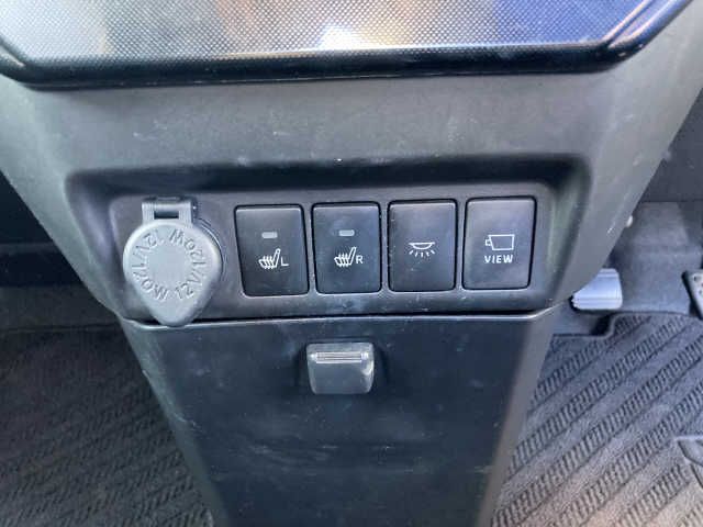 Toyota TANK 2018-06 18400-5