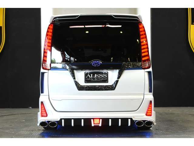 Toyota VOXY 2014-06 4180-10