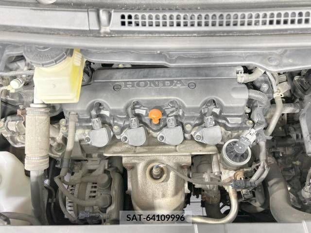 Honda STEP WGN 2010-04 379275-19
