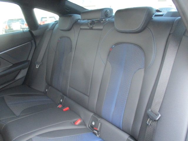 Bmw 2 SERIES 2021-08 3579-19