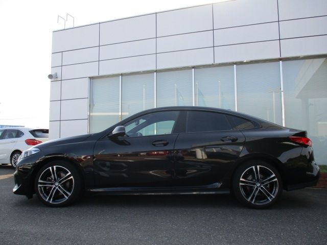 Bmw 2 SERIES 2021-08 3579-5