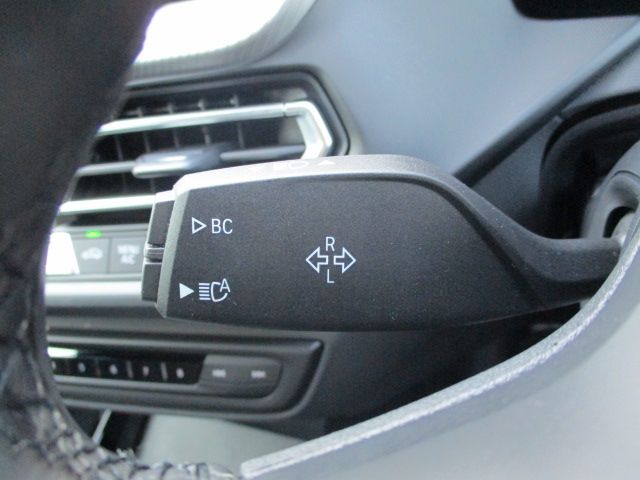 Bmw 2 SERIES 2021-08 3579-25