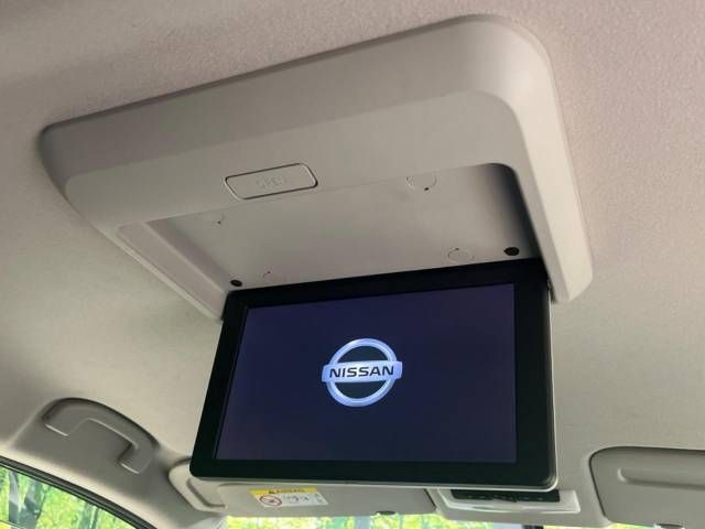 Nissan SERENA 2017-07 28965-2