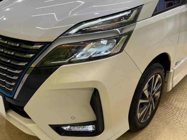 Nissan SERENA 2020-03 26717-13