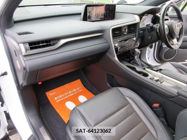Lexus RX 2017-07 388300-15