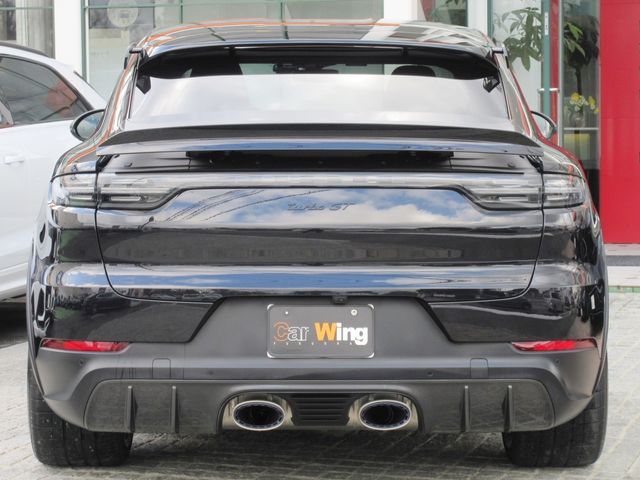 Porsche CAYENNE 2022-06 12037-12