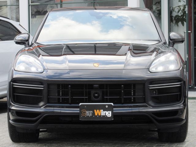 Porsche CAYENNE 2022-06 12037-2