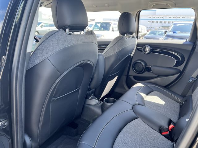 Bmw MINI 2023-04 11485-17
