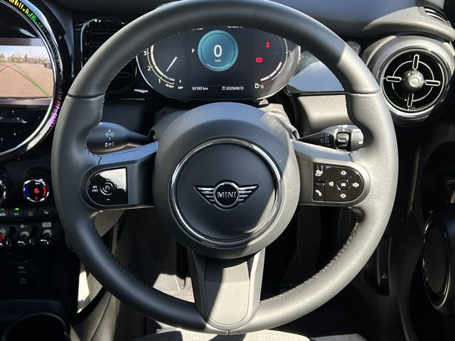 Bmw MINI 2023-04 11485-12
