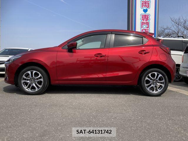 Mazda DEMIO 2019-04 268462-7