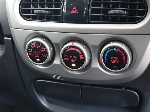 Mitsubishi I-MIEV 2010-09 187687-3