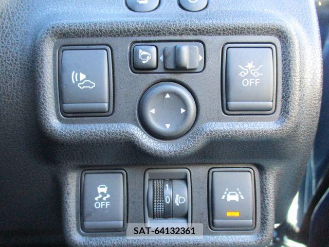 Nissan NOTE 2017-12 328544-9