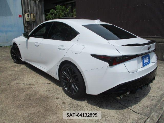 Lexus IS 2023-05 388392-2