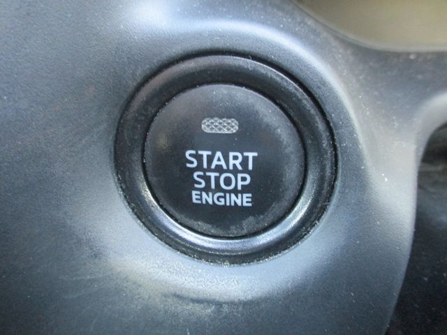 Mazda AXELA 2017-12 180780-18