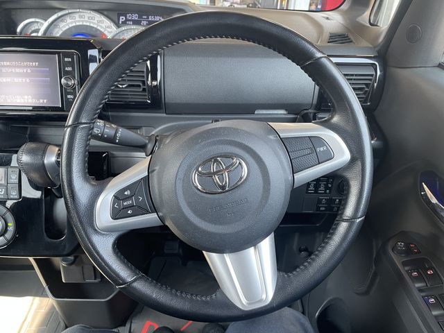 Toyota Pixis Mega 2018-01 6629-12