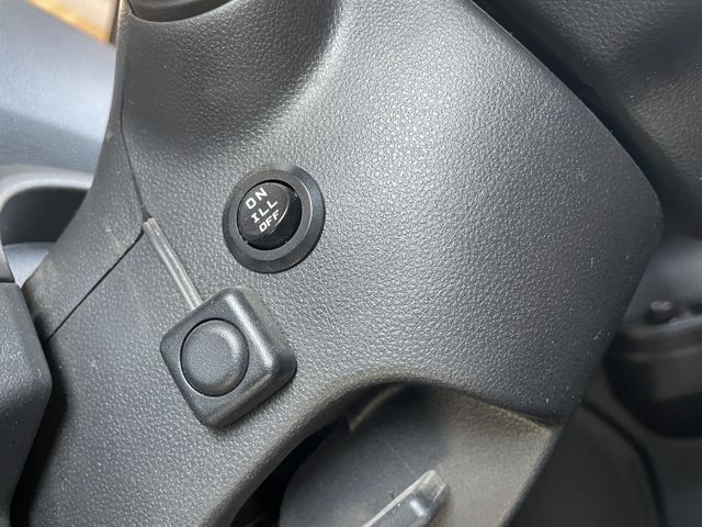 Toyota Pixis Mega 2018-01 6629-19