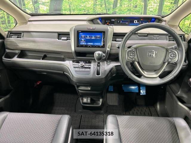 Honda FREED 2021-11 270422-1