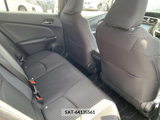 Toyota PRIUS 2017-04 282111-15