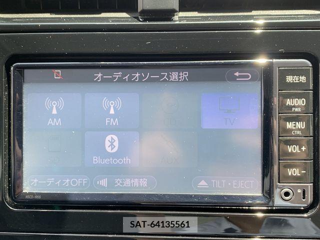 Toyota PRIUS 2017-04 282111-22