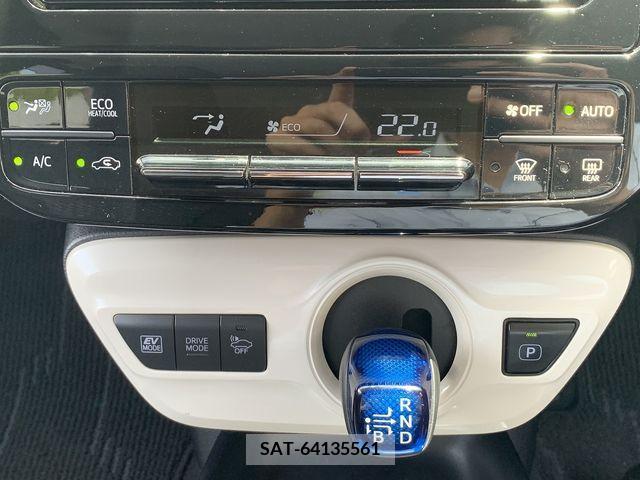 Toyota PRIUS 2017-04 282111-25