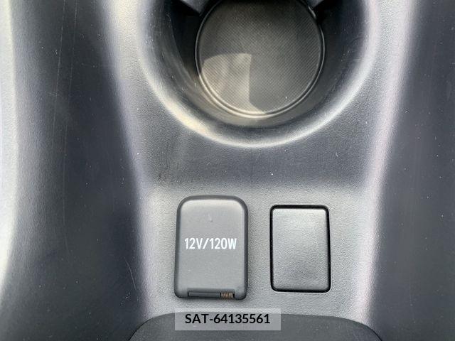 Toyota PRIUS 2017-04 282111-26