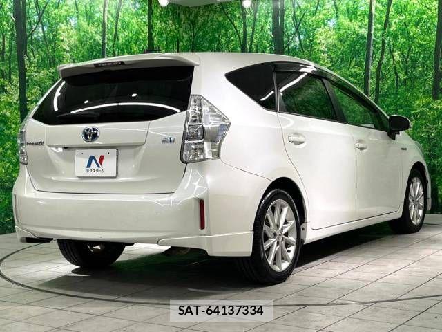 Toyota PRIUS ALPHA 2013-10 432363-17