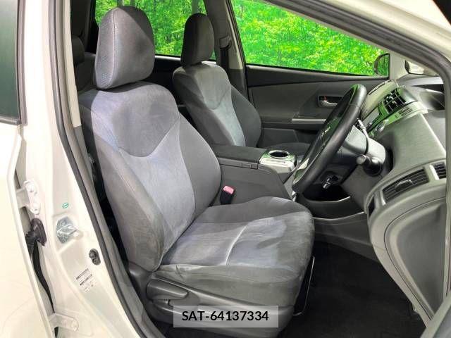 Toyota PRIUS ALPHA 2013-10 432363-8