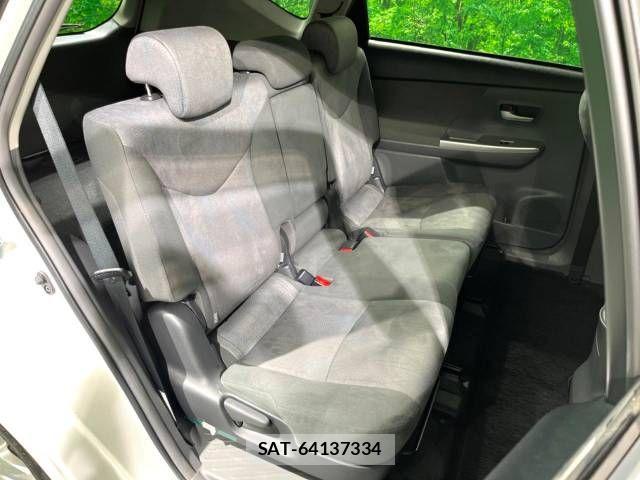 Toyota PRIUS ALPHA 2013-10 432363-9