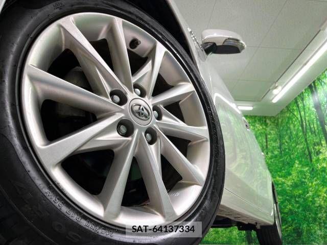 Toyota PRIUS ALPHA 2013-10 432363-13