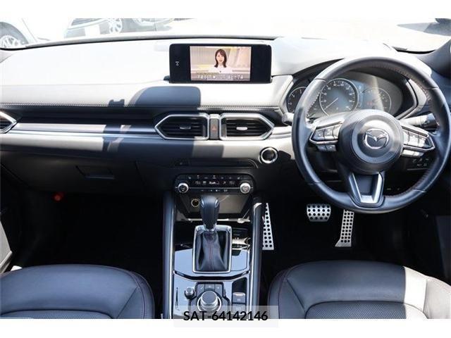 Mazda CX-5 2022-02 295932-4