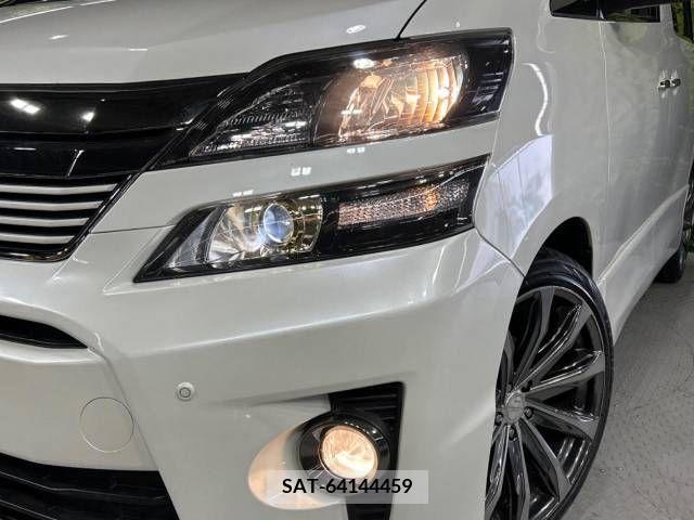 Toyota VELLFIRE 2012-12 219033-12