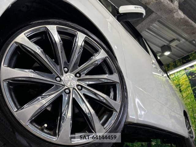 Toyota VELLFIRE 2012-12 219033-13