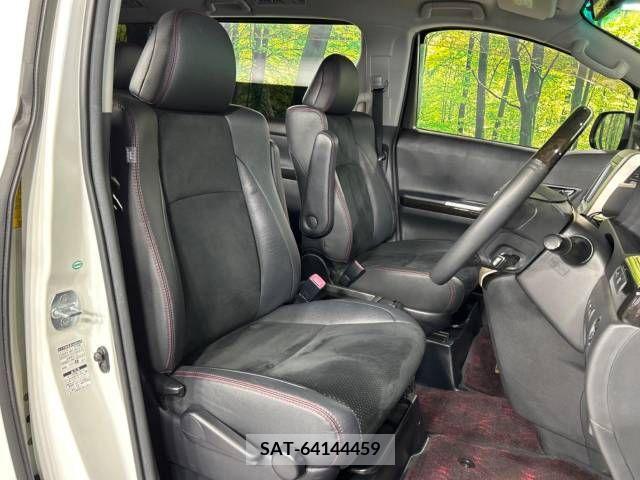 Toyota VELLFIRE 2012-12 219033-8