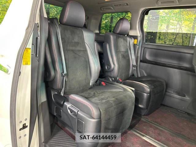 Toyota VELLFIRE 2012-12 219033-9