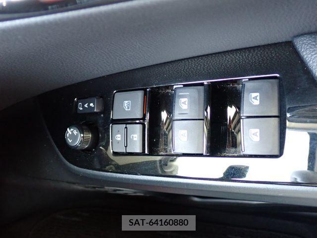 Toyota PRIUS 2019-01 322360-6