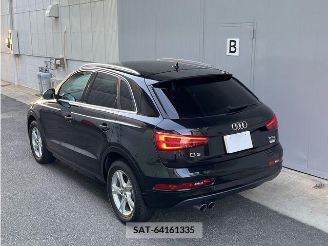 Audi Q3 2017-08 356582-2