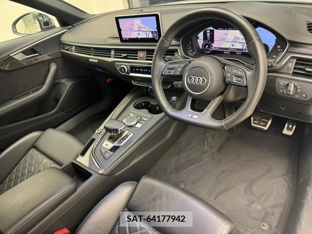 Audi S4 2019-07 293126-8