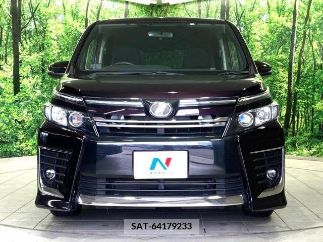 Toyota VOXY 2014-03 383311-14