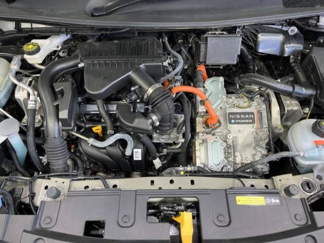 Nissan NOTE 2022-03 186325-18