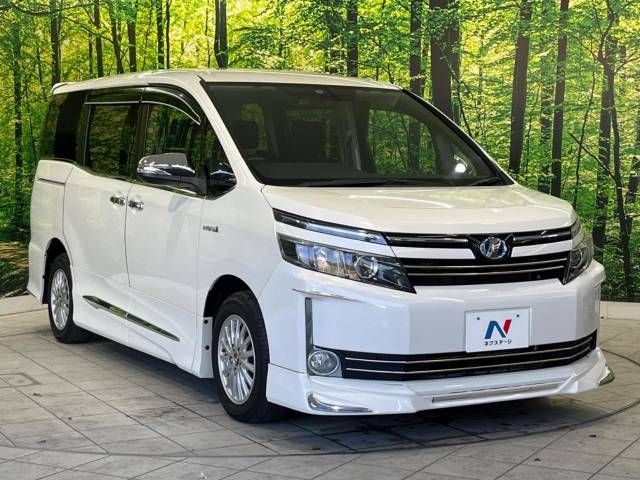 Toyota VOXY HYBRID 2014-12 189868-17