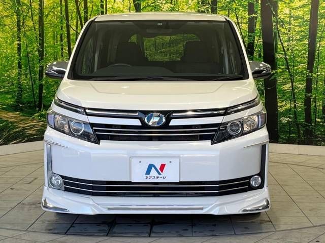 Toyota VOXY HYBRID 2014-12 189868-15