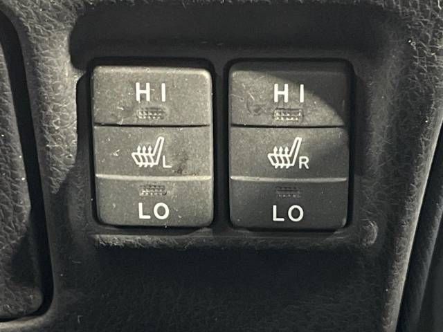 Toyota VOXY HYBRID 2014-12 189868-4